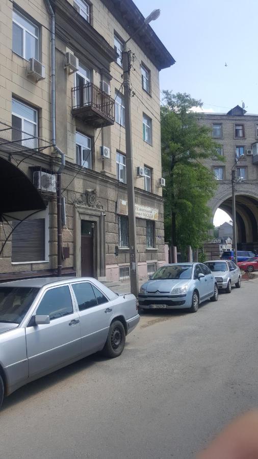 Короленко 25 Kharkiv Exterior photo