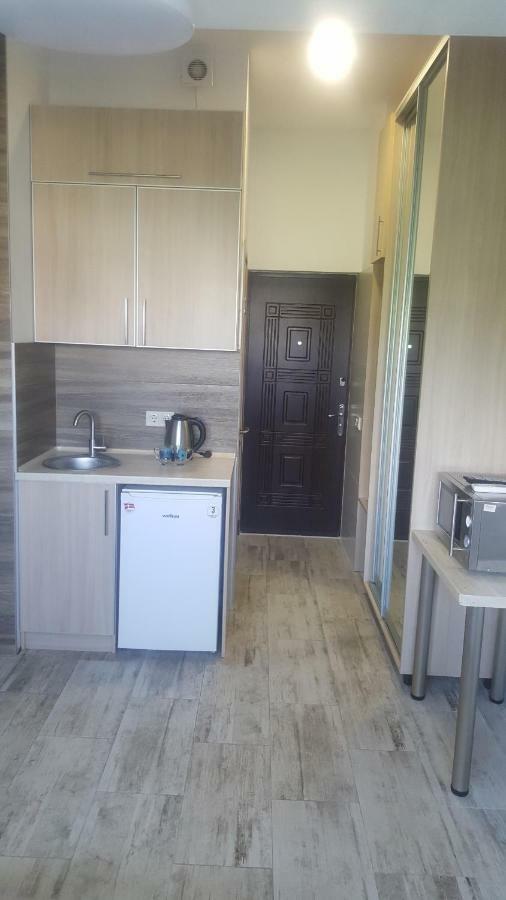 Короленко 25 Kharkiv Exterior photo